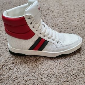 Gucci high top sneaker